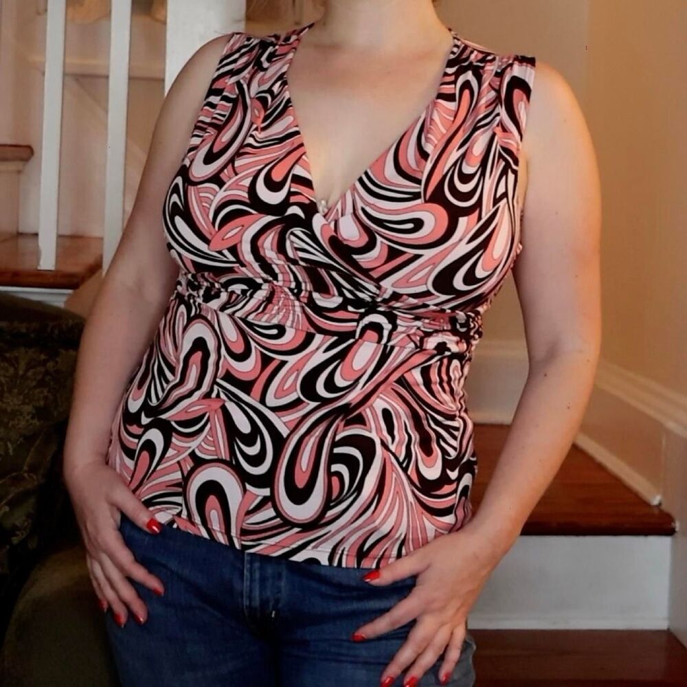 Y2K Suzie in the City Swirl Tank Top Small Stretch Wrap Black Pink White V Neck